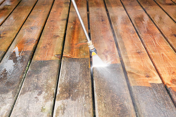 Deck Cleaning Services in Lamar, TX